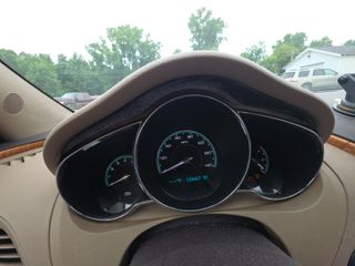 2011 Chevrolet Malibu 2LT - Interior Instrument Cluster / Odometer Image